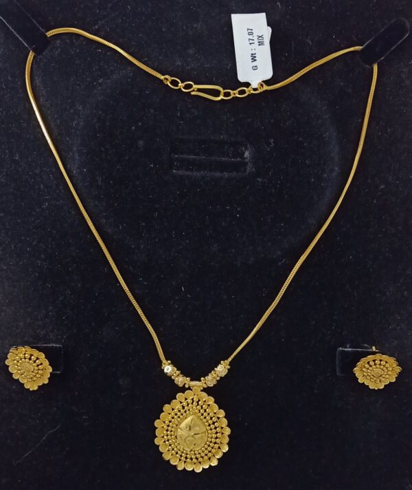 CHAIN SET